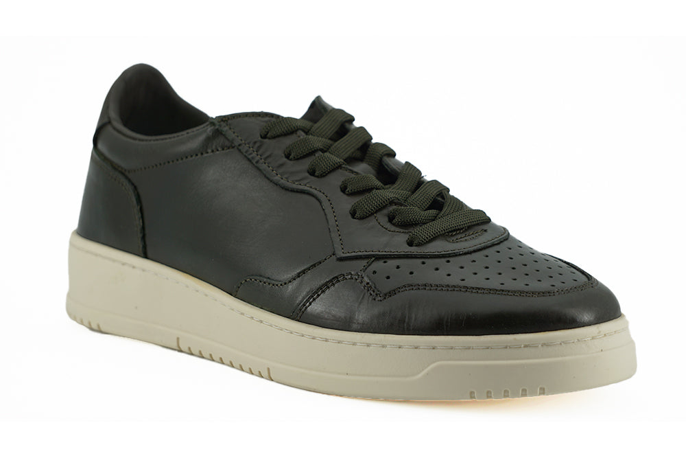  - Sleek Dark Brown Leather Sneakers