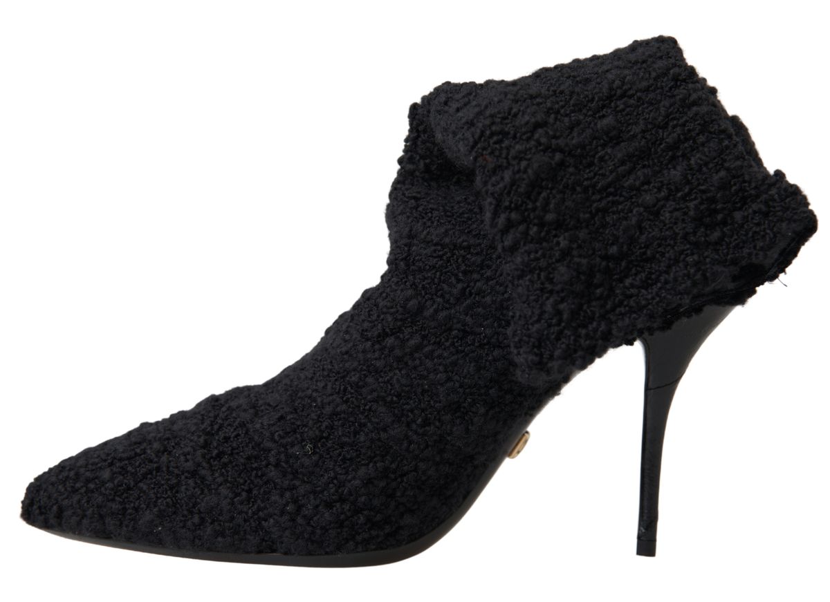  - Elegant Virgin Wool Mid Calf Boots