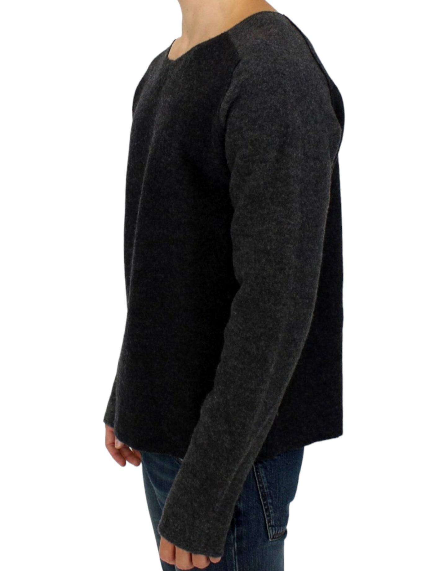  - Chic Gray Wool Crewneck Sweater