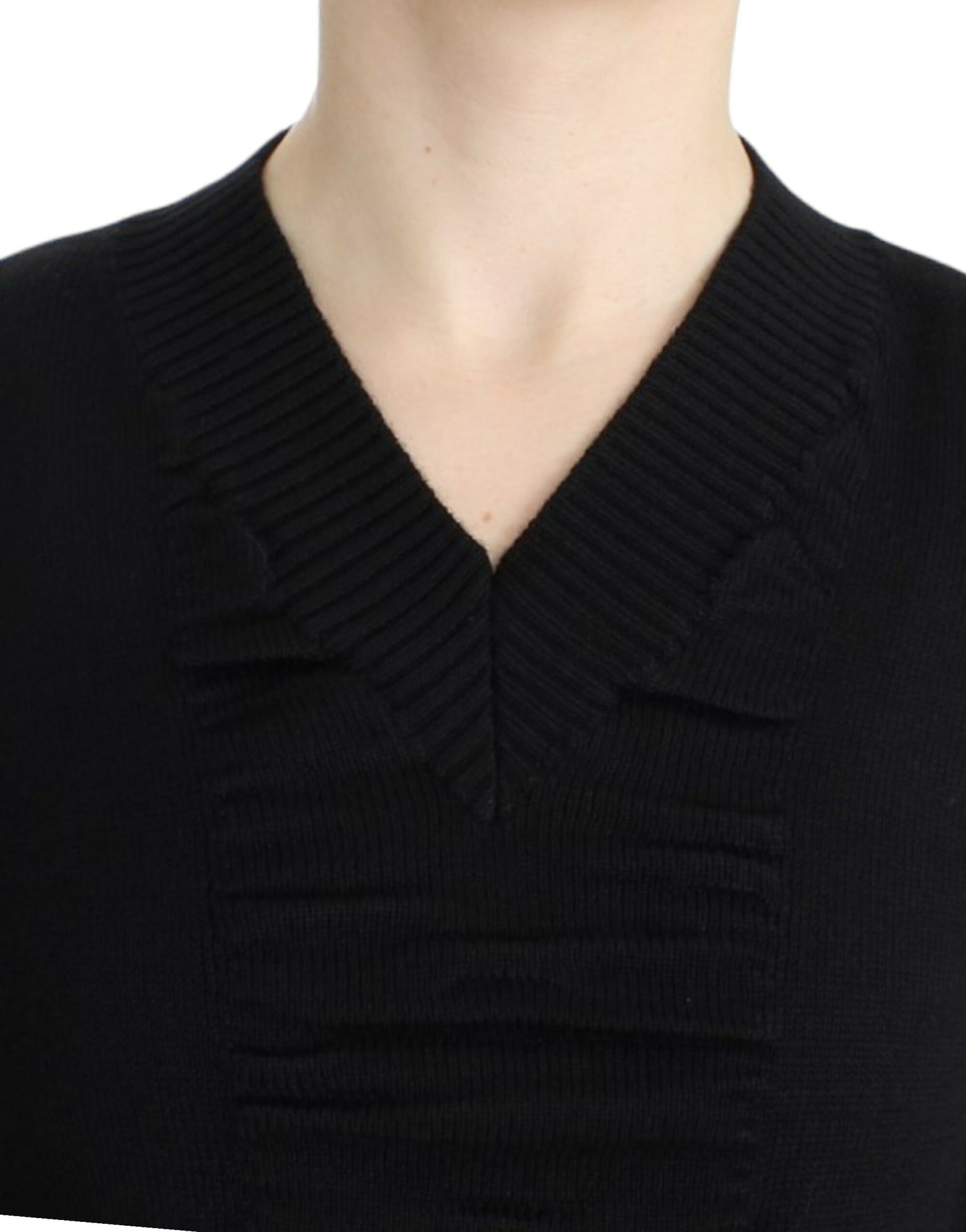  - Elegant V-Neck Lightweight Sweater