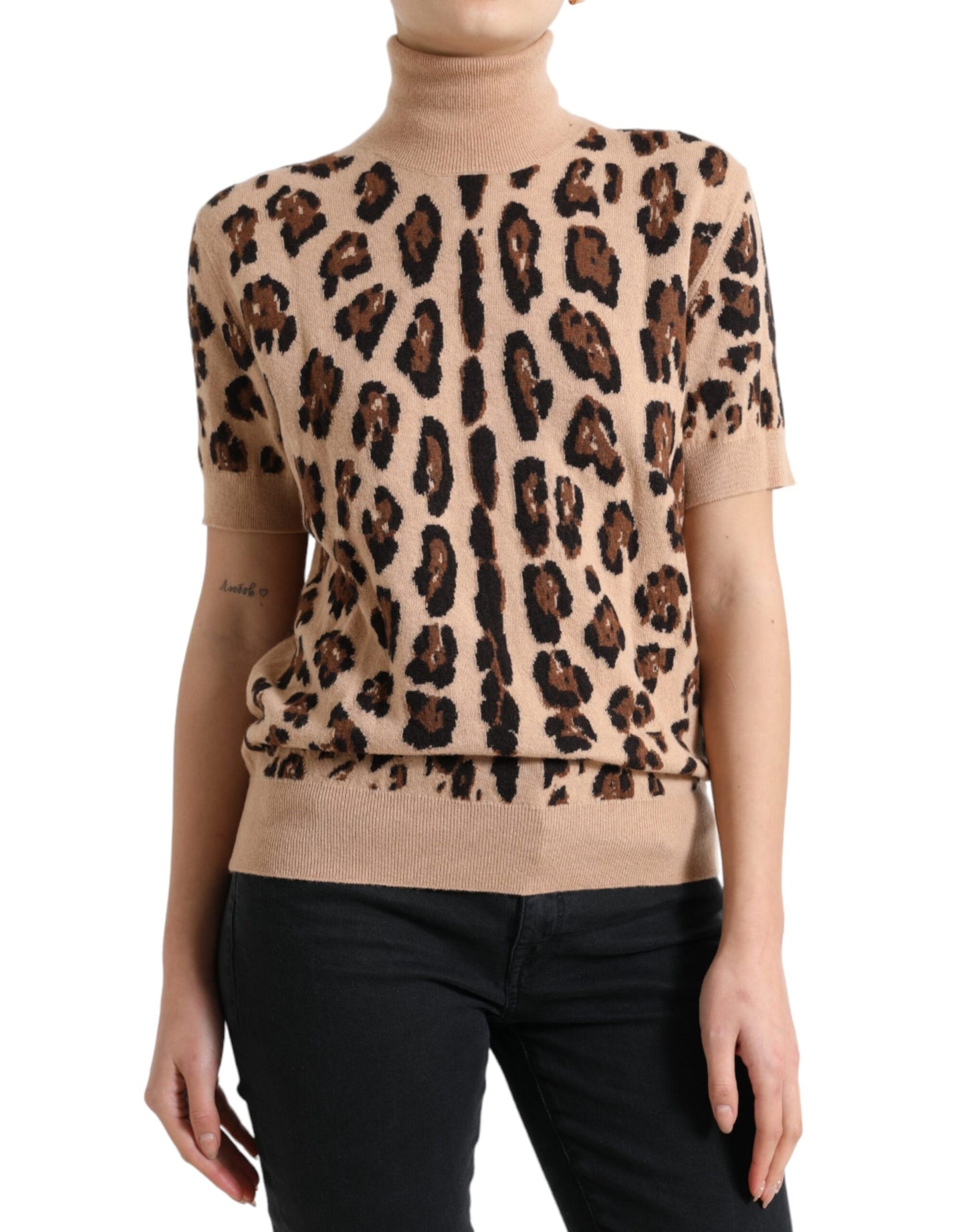  - Elegant Beige Leopard Turtleneck Wool Top