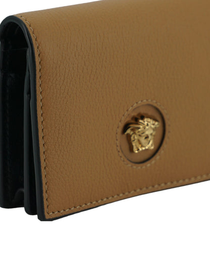  - Elegant Compact Leather Wallet in Brown