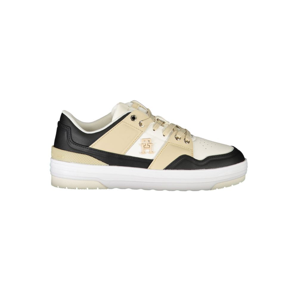 White Leather Women’s Sneakers – Lace-Up with Contrast Details and Iconic Logo