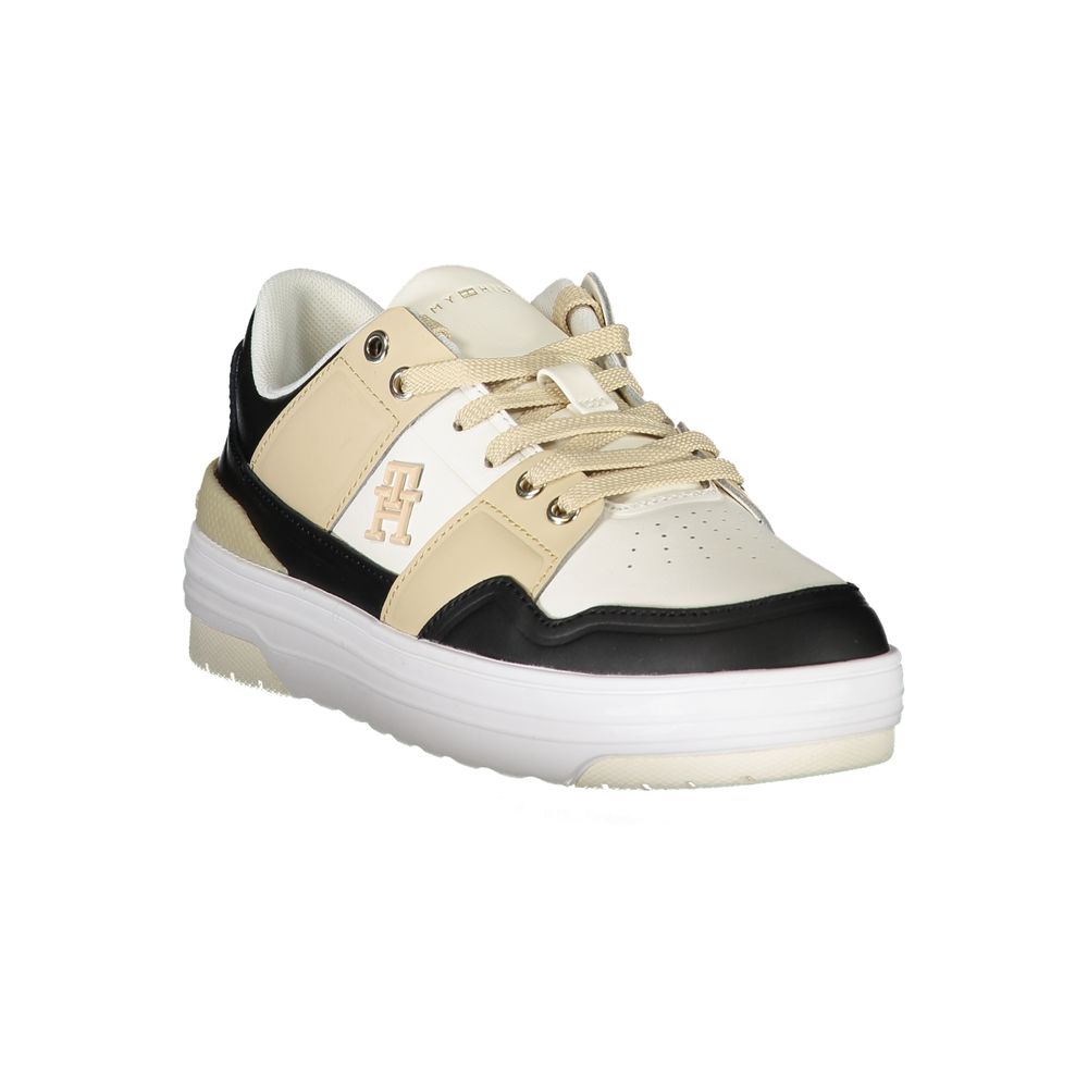 White Leather Women’s Sneakers – Lace-Up with Contrast Details and Iconic Logo