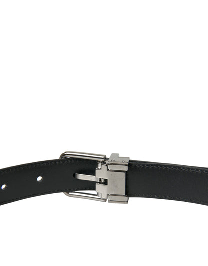  - Elegant Black Leather Belt with Metal Buckle