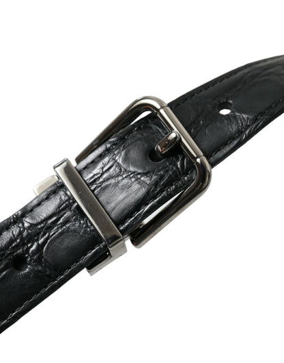  - Elegant Leather Belt with Metal Buckle