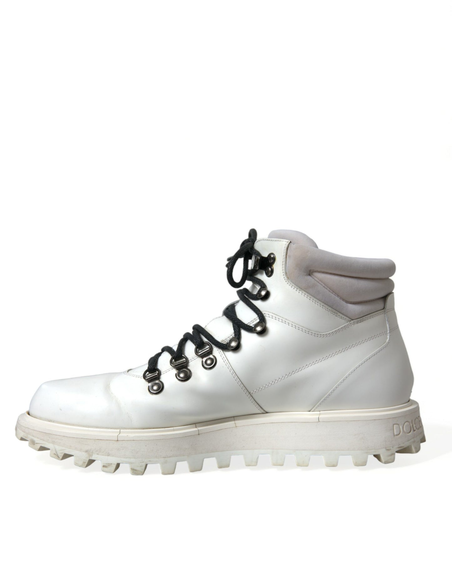  - Pristine White Italian Ankle Boots