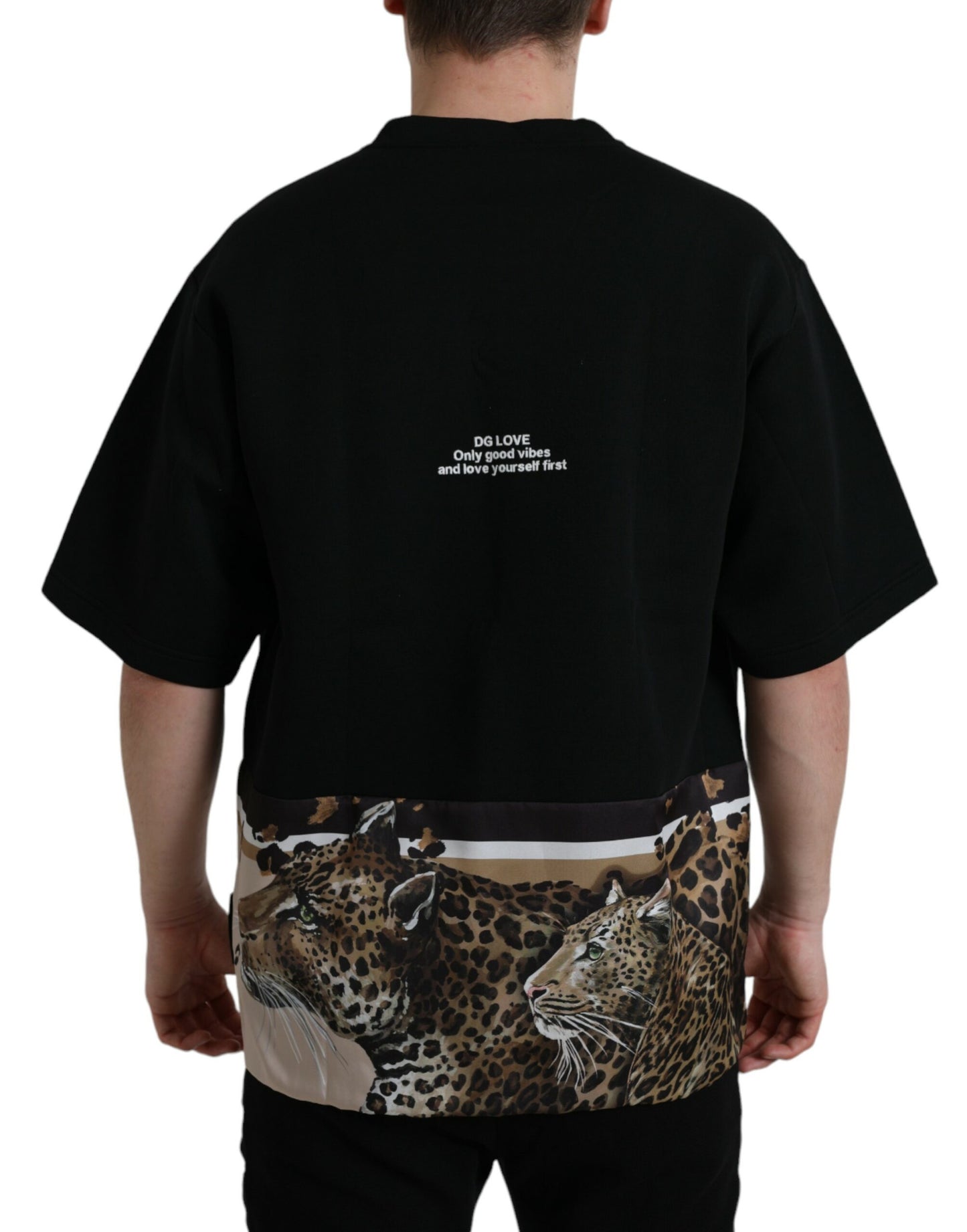  - Elegant Leopard Print Crew Neck Tee