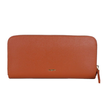  - Elegant Leather Zippered Wallet