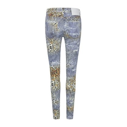  - Wildly Chic Stretch Skinny Jeans