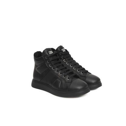  - Black Leather Women Sneaker