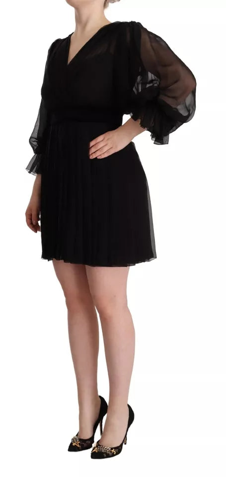 Black V-neck Long Sleeves Mini A-line Dress - The Luxe Alliance