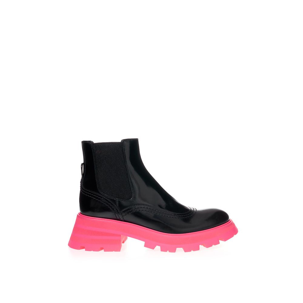 Black Leather Boots with Bold Pink Sole