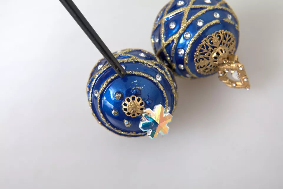  - Gold Brass Blue Dangle Christmas Ball Crystal Clip On Earrings