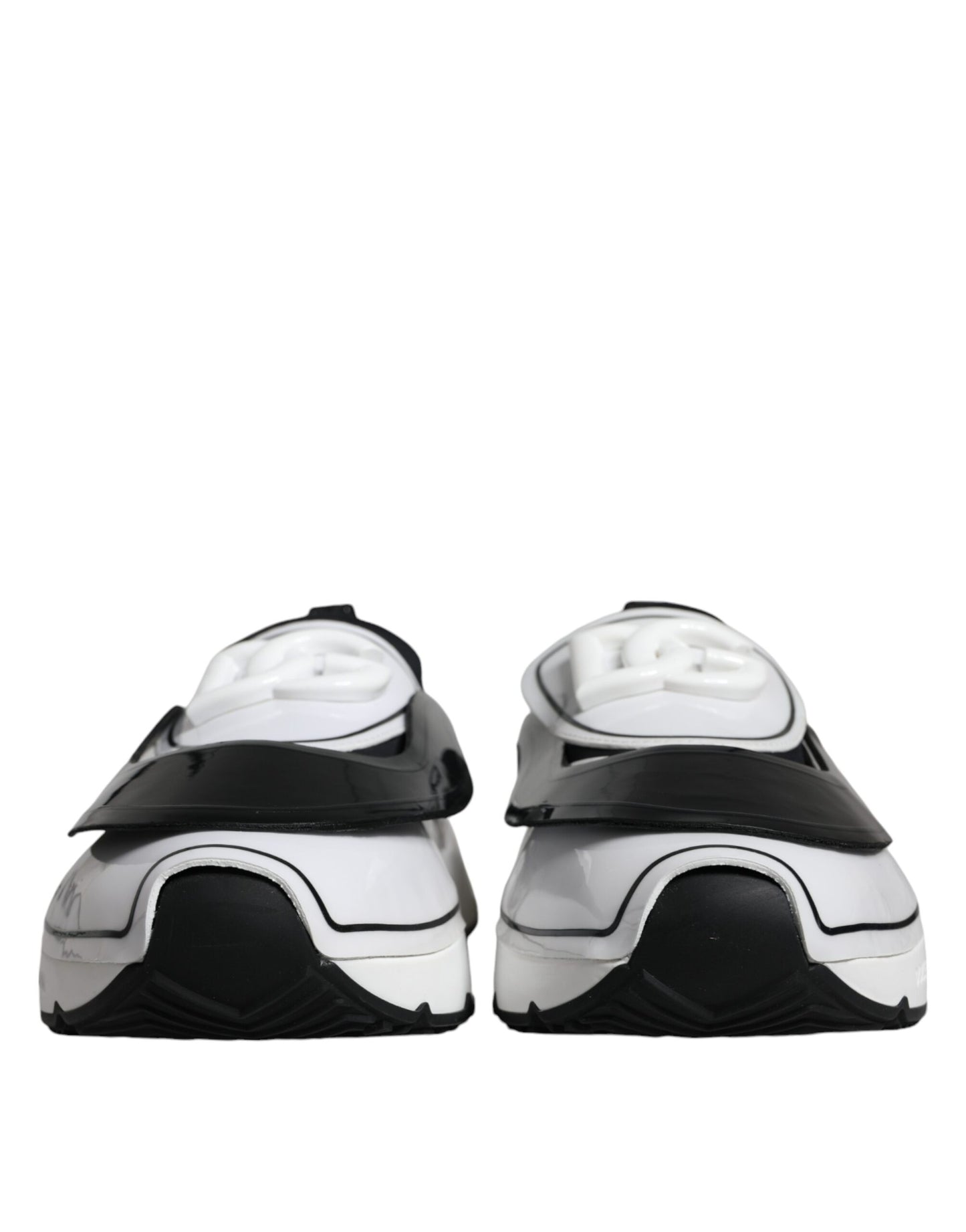 White Black Logo Plaque Daymaster Sneakers Shoes - The Luxe Alliance