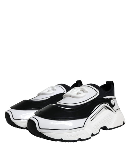 White Black Logo Plaque Daymaster Sneakers Shoes - The Luxe Alliance