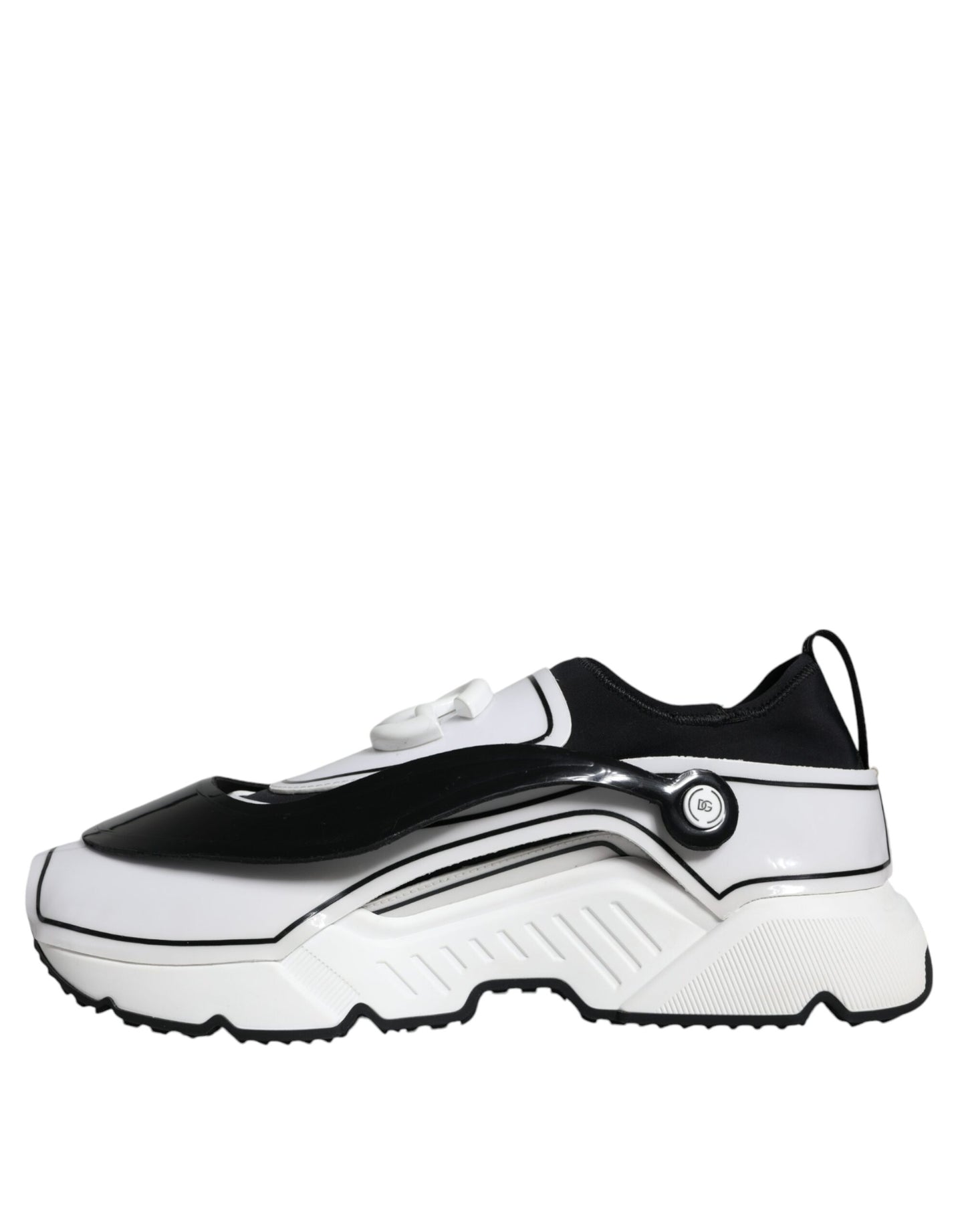 White Black Logo Plaque Daymaster Sneakers Shoes - The Luxe Alliance