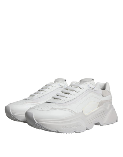 White Daymaster Low Top Sneakers Shoes - The Luxe Alliance