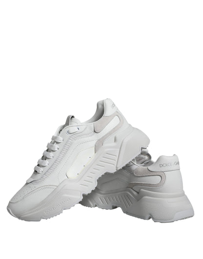 White Daymaster Low Top Sneakers Shoes - The Luxe Alliance