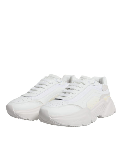 White Daymaster Low Top Sneakers Shoes - The Luxe Alliance