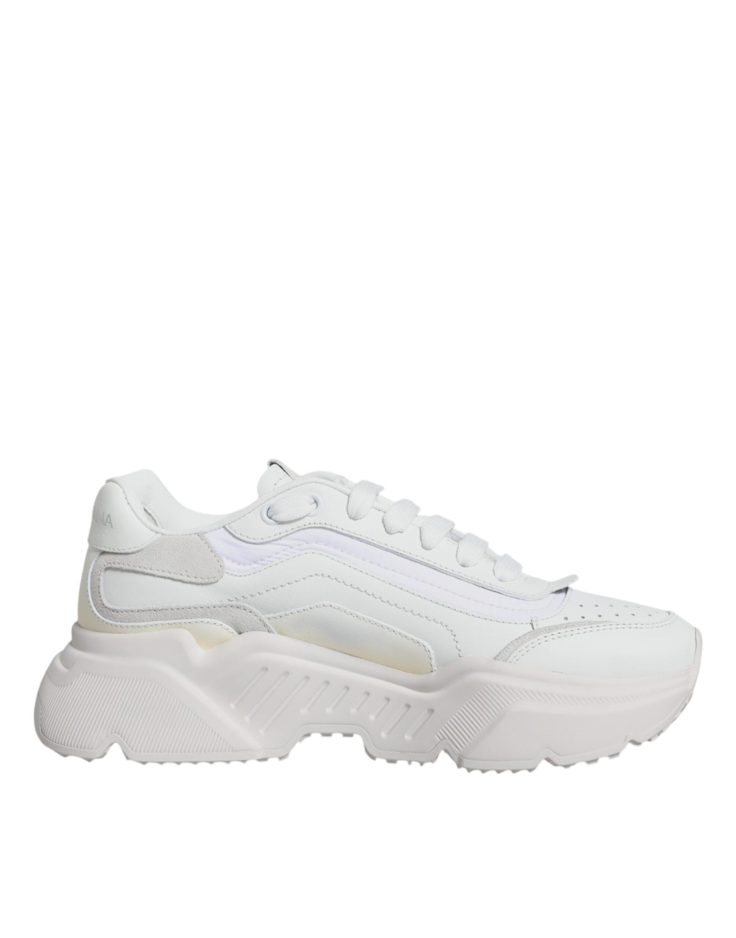 White Daymaster Low Top Sneakers Shoes - The Luxe Alliance