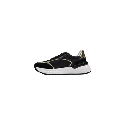 Black Leather Sneaker - The Luxe Alliance