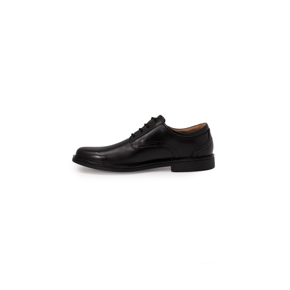  - Black Leather Pump