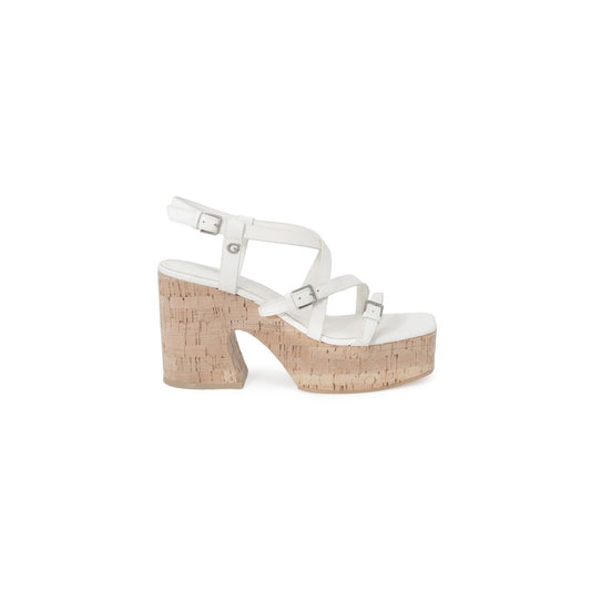 Beige Leather Pump - Elegant Heeled Shoes for Every Occasion