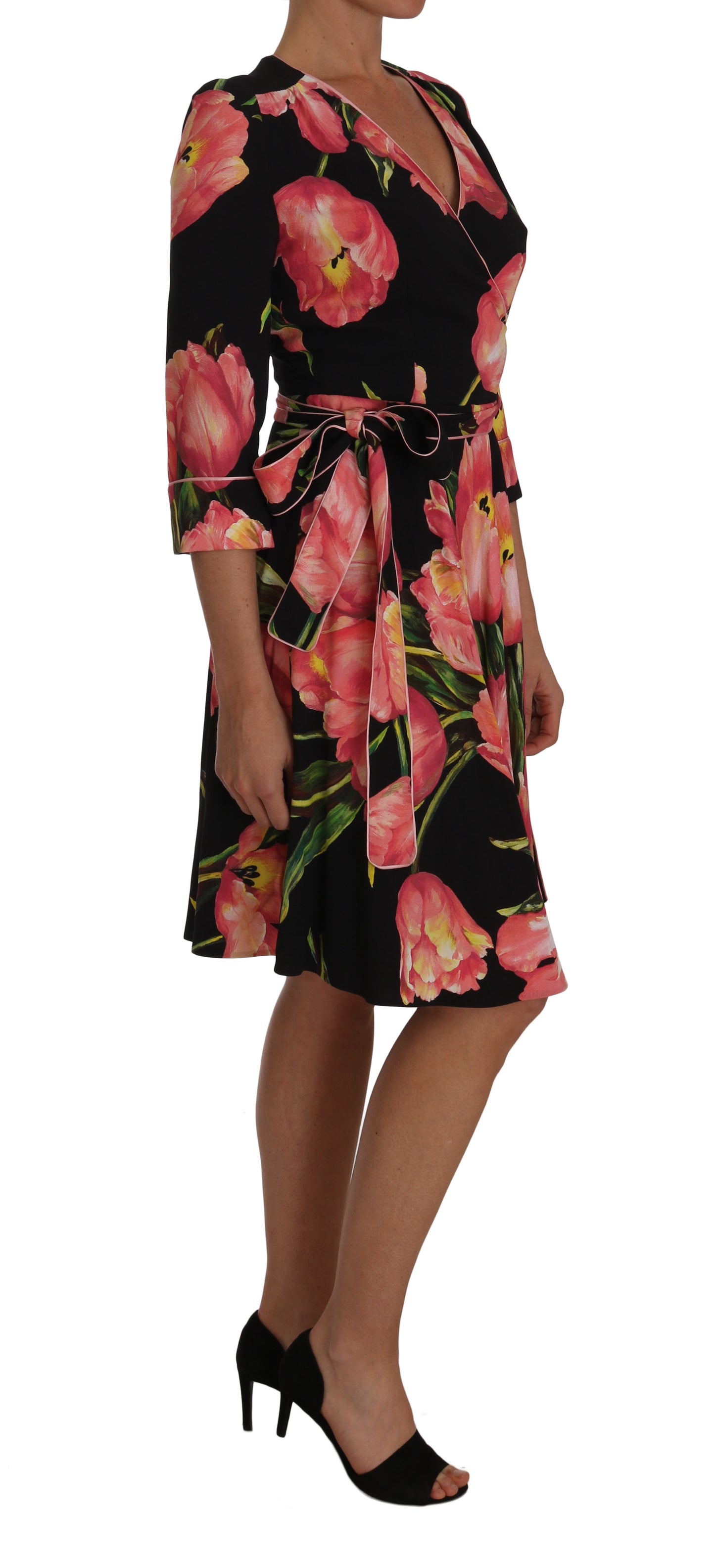  - Elegant Black Shift Dress with Pink Tulips Print