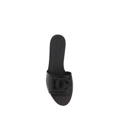 Dolce & Gabbana Millenials Sandals: Sophisticated Leather Comfort