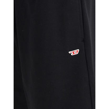 Diesel P-Bisc-D Sweatshorts - Urban Comfort Meets Bold Style