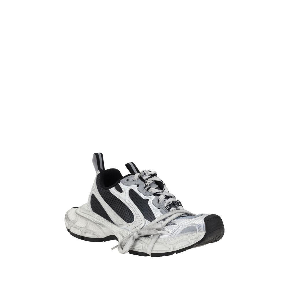 Balenciaga 3XL Gradient Sneakers: A Statement in Contemporary Style