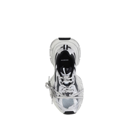 Balenciaga 3XL Gradient Sneakers: A Statement in Contemporary Style