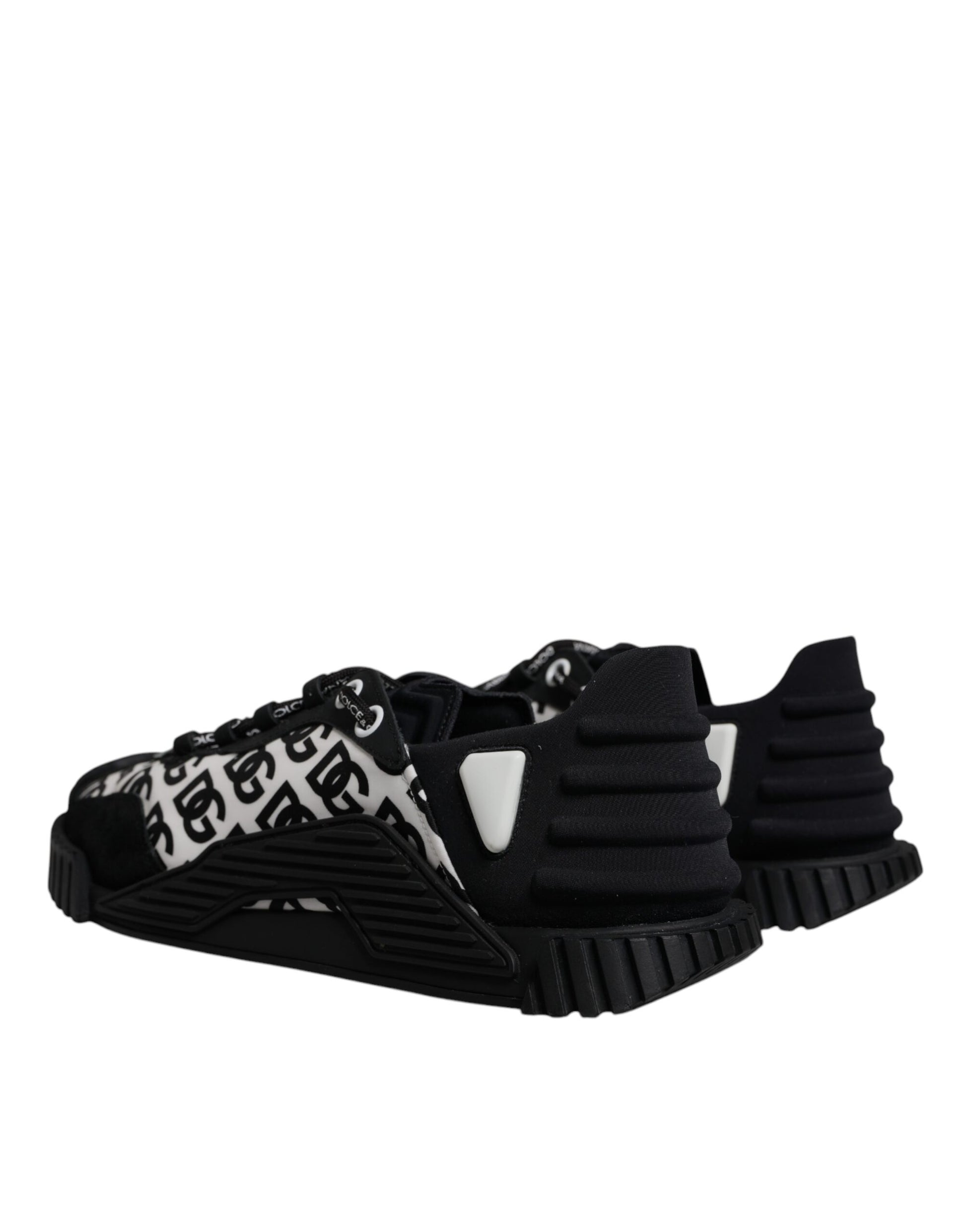 Dolce & Gabbana Black Logo Lace Up Low Top NS1 Sneakers for Men