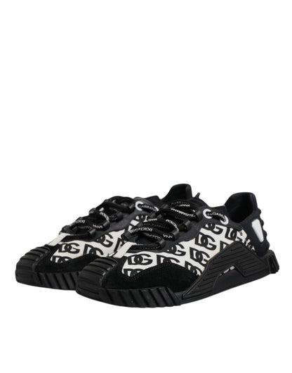 Dolce & Gabbana Black Logo Lace Up Low Top NS1 Sneakers for Men