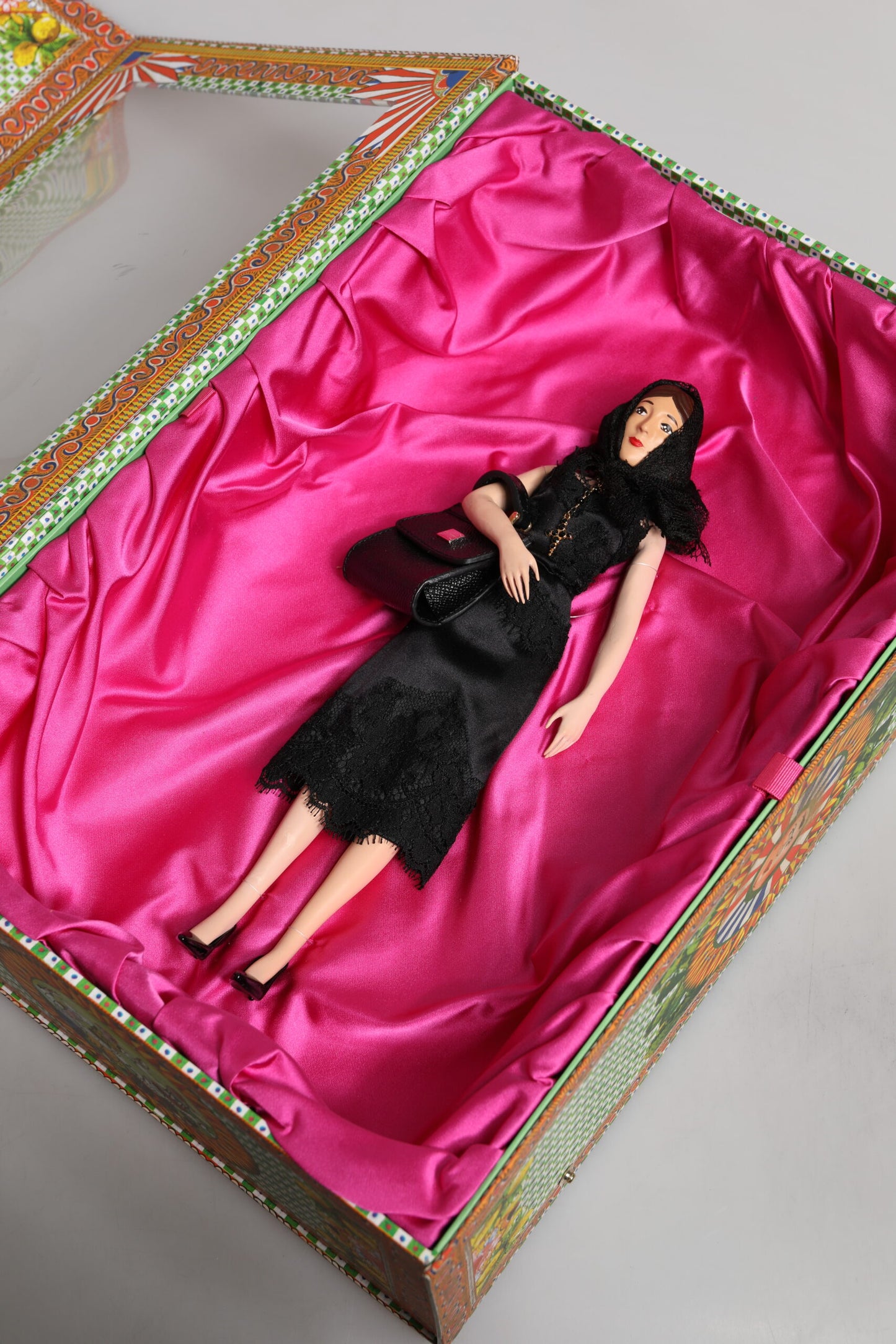 Dolce & Gabbana Black Dress Ceramic Porcelain Fashion Leather Sicily Dolls – Rosa Nr 128/200
