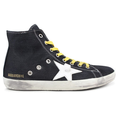 Golden Goose Black Canvas Sneaker: Urban Elegance Redefined