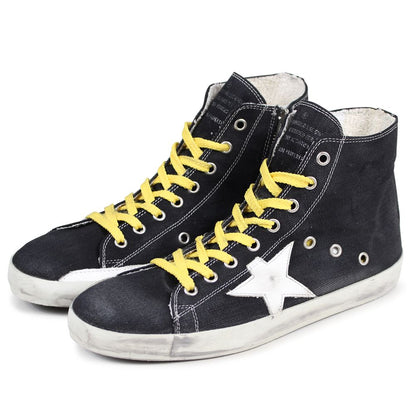 Golden Goose Black Canvas Sneaker: Urban Elegance Redefined