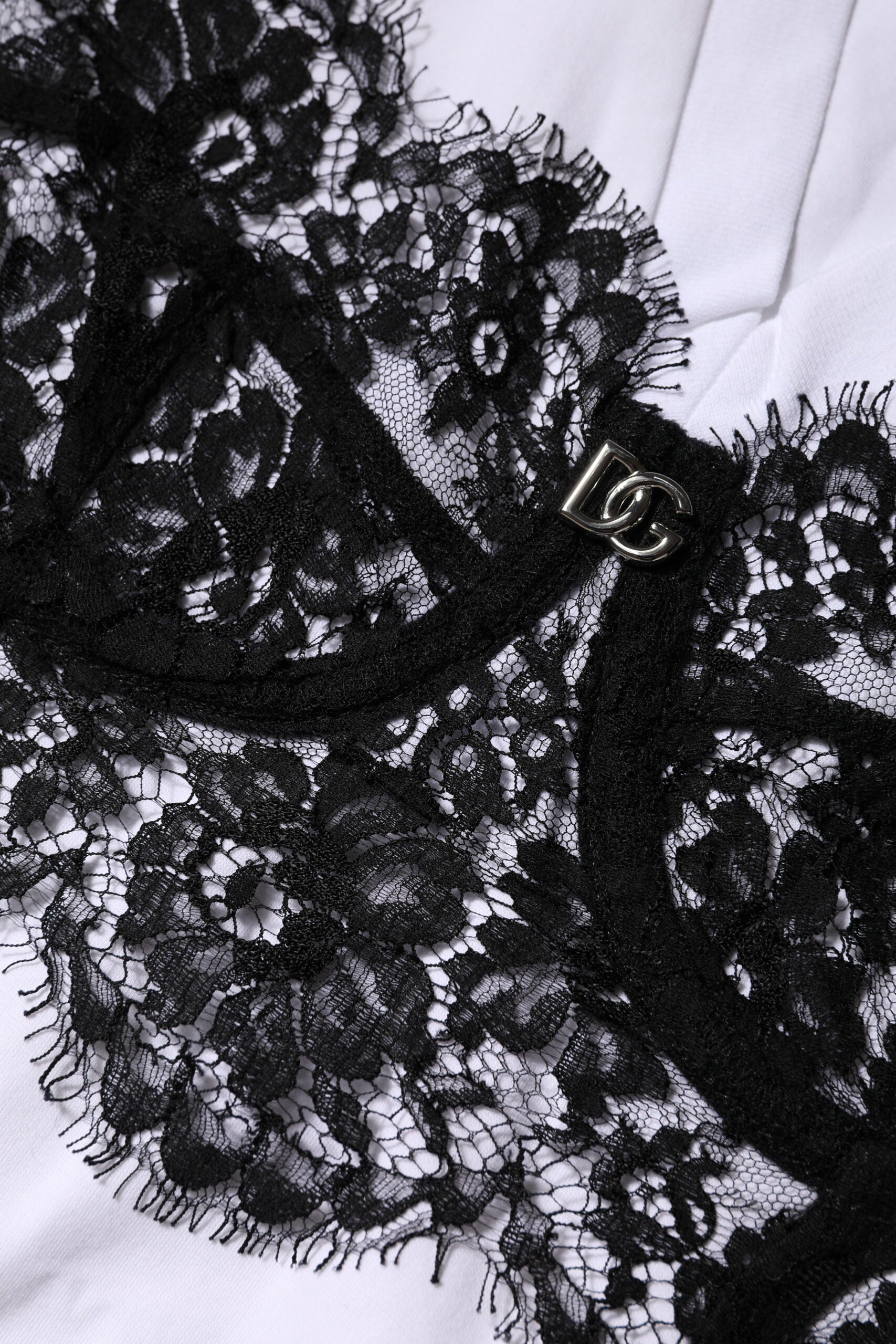 Dolce & Gabbana White Lace Cotton V-Neck Short Sleeves Top