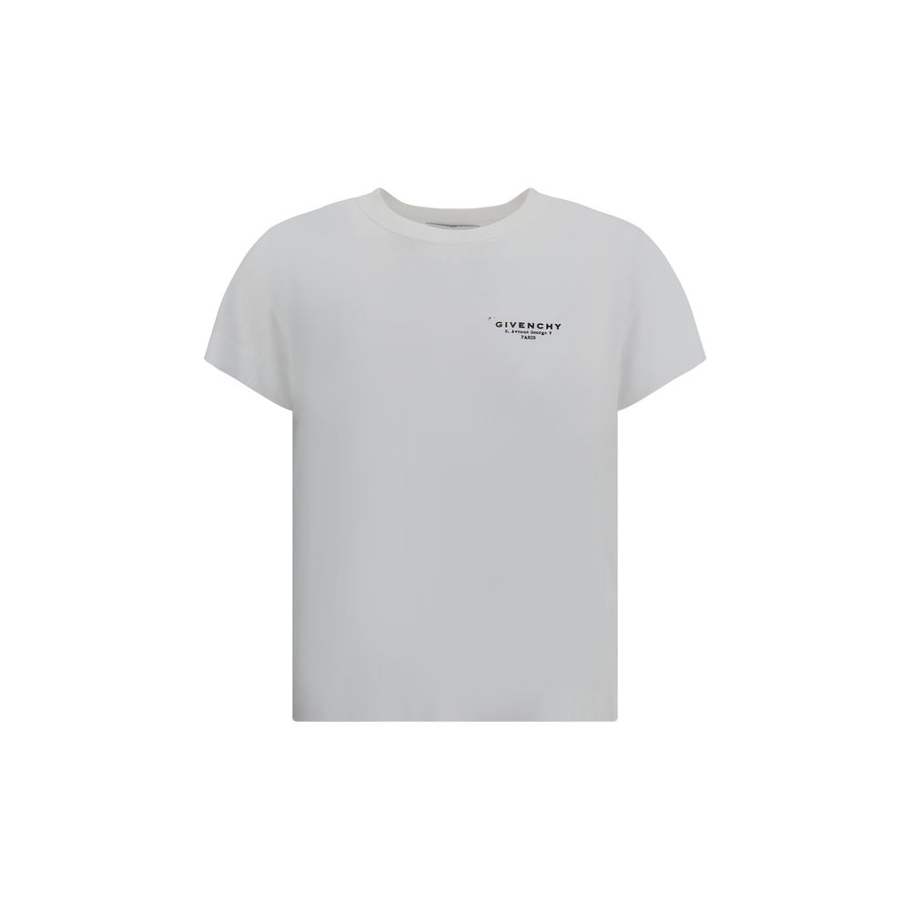 Givenchy Logoed T-Shirt: A Fusion of Elegance and Modernity