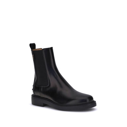 Tod's Chelsea Boots in Leather: Timeless Elegance