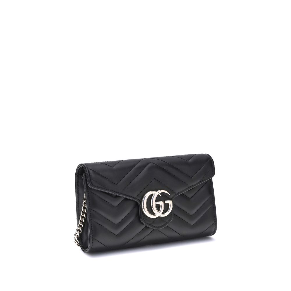 Gucci GG Marmont Wallet with Chain: Opulent Elegance Redefined