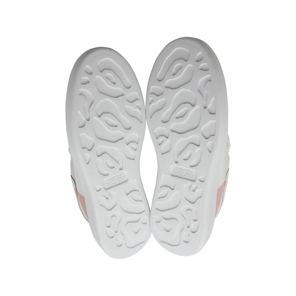 Alexander McQueen Oversized Sneakers: A Fusion of Elegance and Boldness