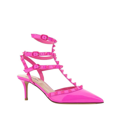 Valentino Garavani Rockstud Pumps - Timeless Elegance Meets Modern Edginess