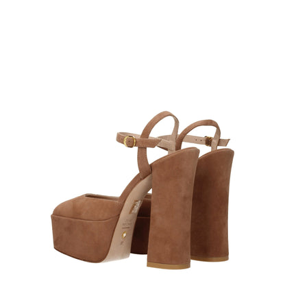 Stuart Weitzman Beige Leather Sandal: Elevate Your Style