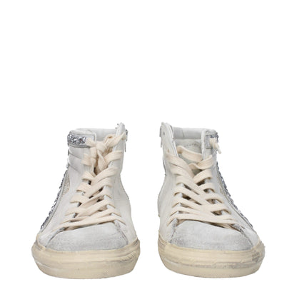 Golden Goose White Leather Sneakers - Vintage Style with Unique Aged Effect
