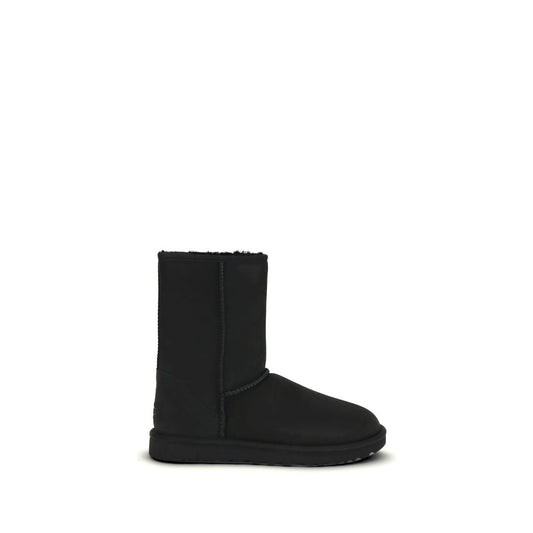 UGG Classic Short II Boots - Ultimate Comfort and Style