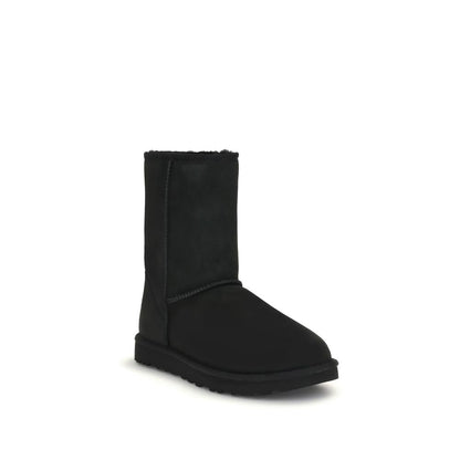 UGG Classic Short II Boots - Ultimate Comfort and Style
