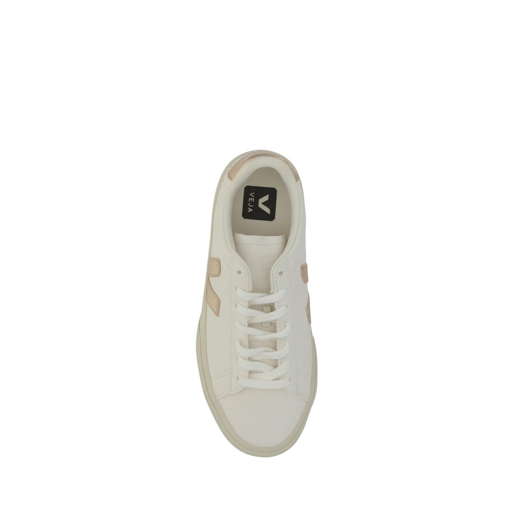 Veja Campo Sneakers - Timeless Calfskin Comfort