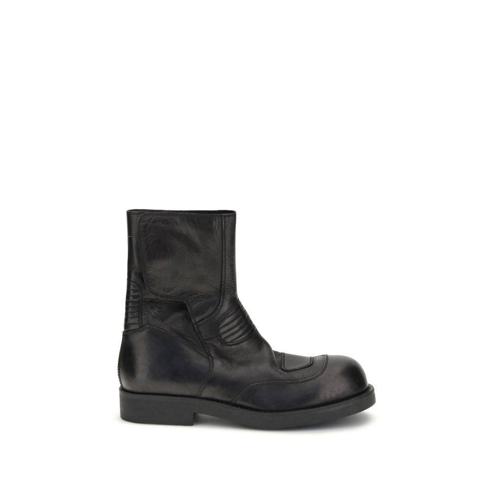 MM6 ANKLE BOOT - Timeless Elegance and Comfort